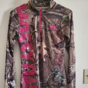 Womens camo quarter zip